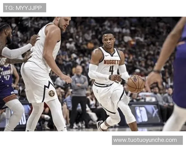 掘金与爵士首场对决精彩回顾及赛后分析